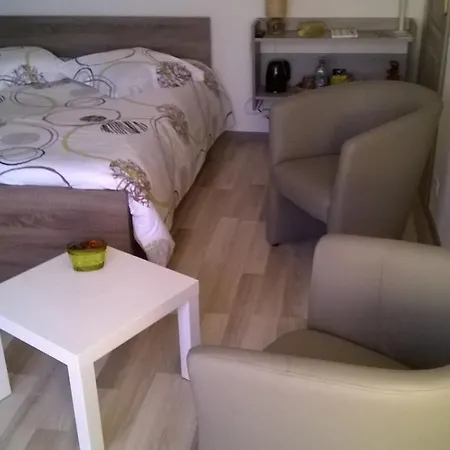 Chez Mamie Do 3*
