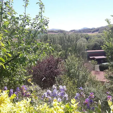 Chez Mamie Do Bed & Breakfast *